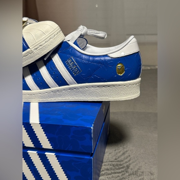 Adidas Bape Blue and White Sneakers New - Picture 7 of 11